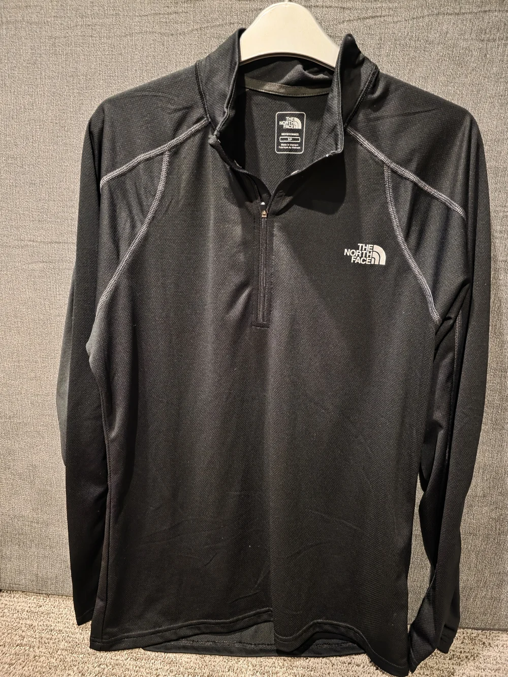 The North Face Black Quarter-Zip Performance Pullover FlashDry Size S